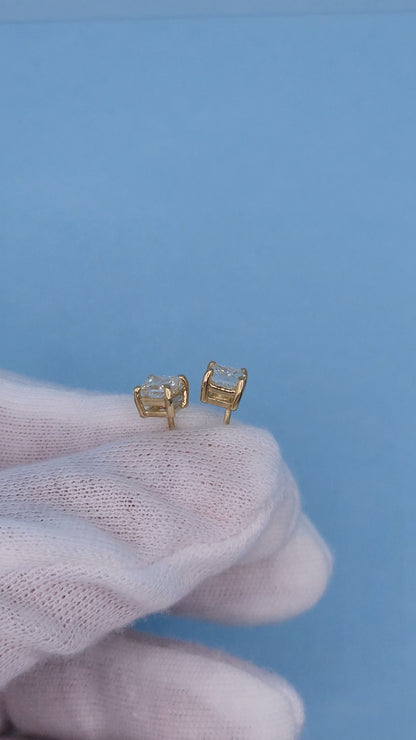 Natural Princess Diamond Stud Earrings 1 ct tw in 14k Yellow Gold Screw Back Setting