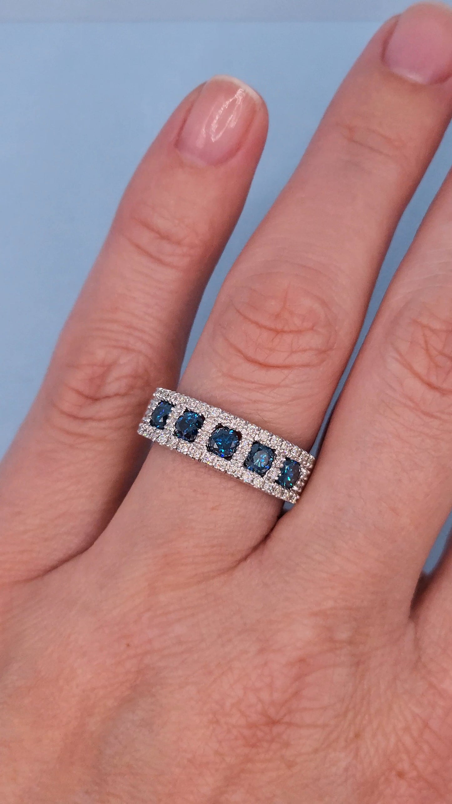 1.25 ct Blue and White Diamond Band Ring in 14k White Gold, Size 7