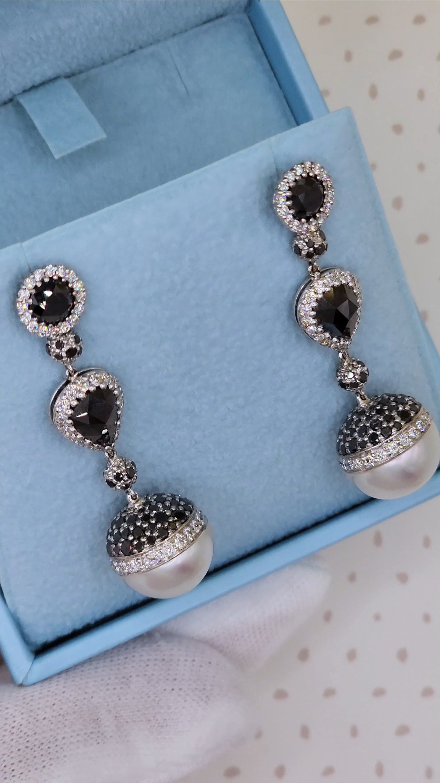 18k White Gold Dangling Pearl Earrings with Black and White Diamonds, Elegant Drop Design