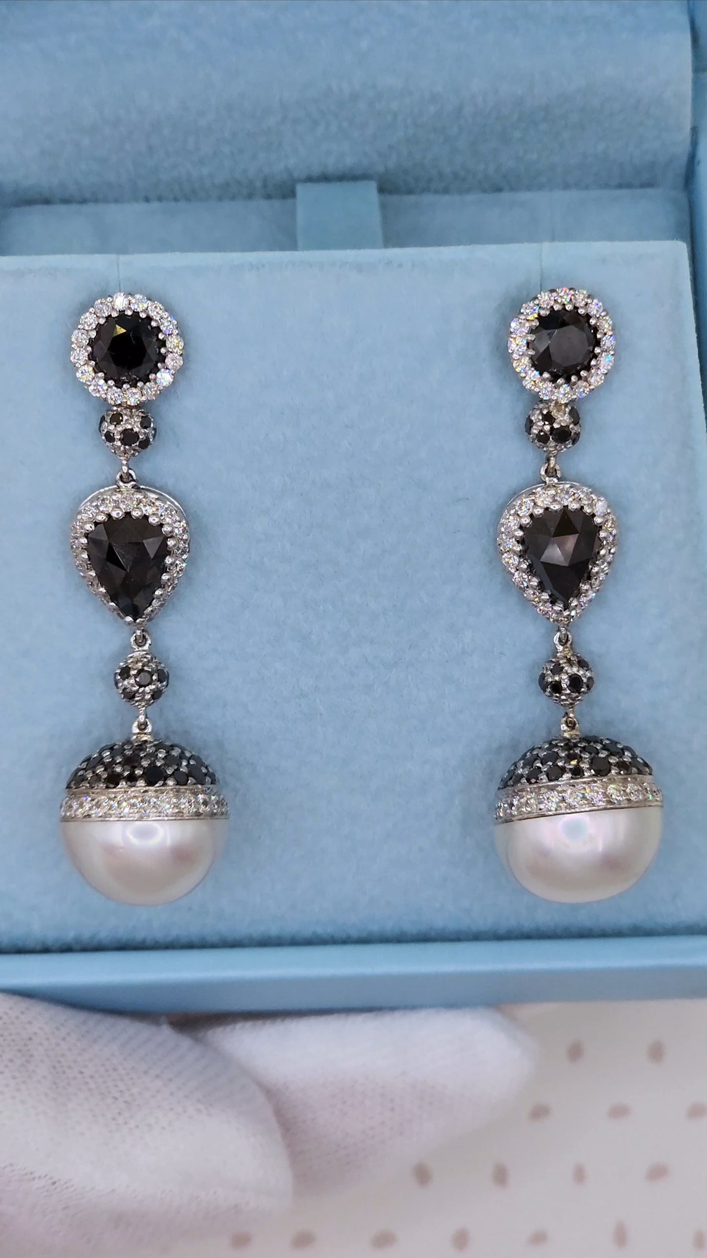 18k White Gold Dangling Pearl Earrings with Black and White Diamonds, Elegant Drop Design